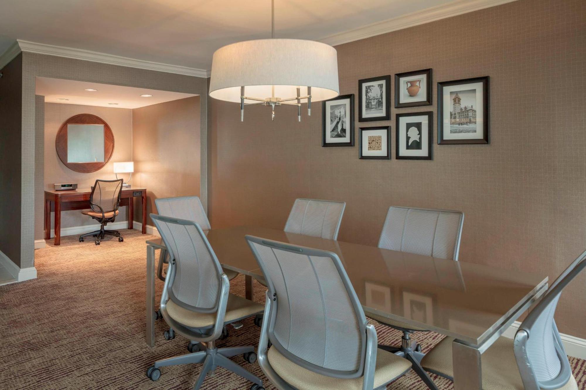 Sheraton Commander Hotel Cambridge